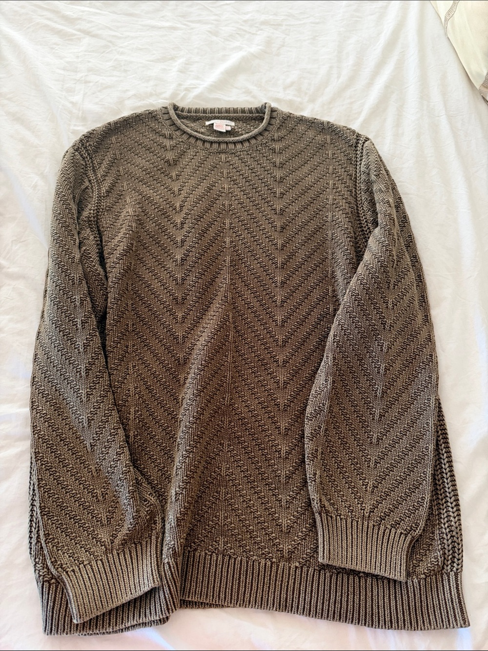 Men's Chevron Knit Crewneck Sweater in Taupe